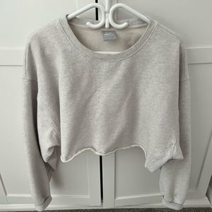 TNA cozyaf freeze cropped grey sweater size 3